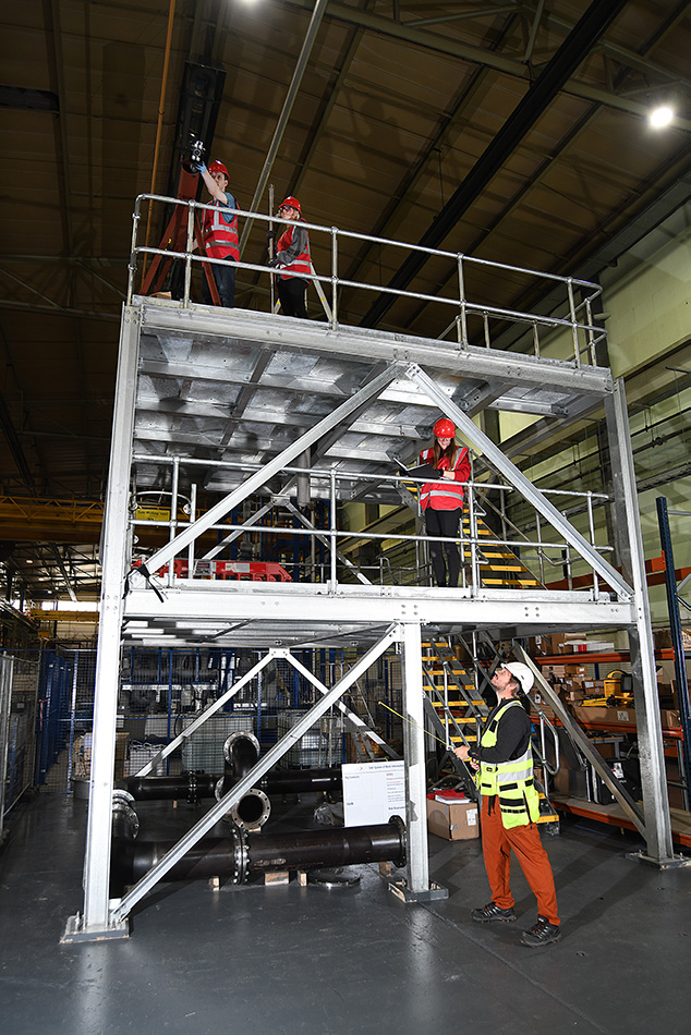 Colleages in a warehouse